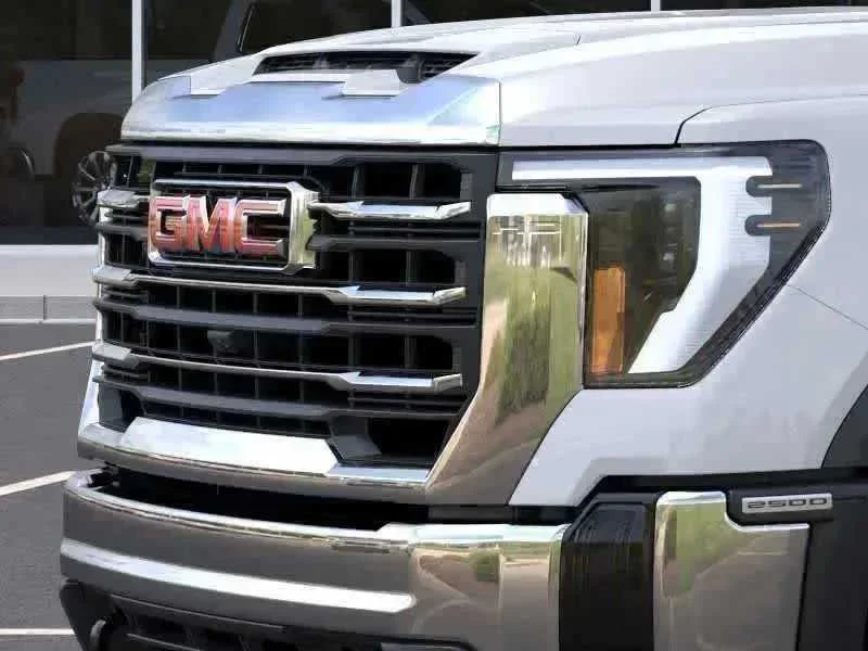 New 2026 Summit White GMC SLE image 7