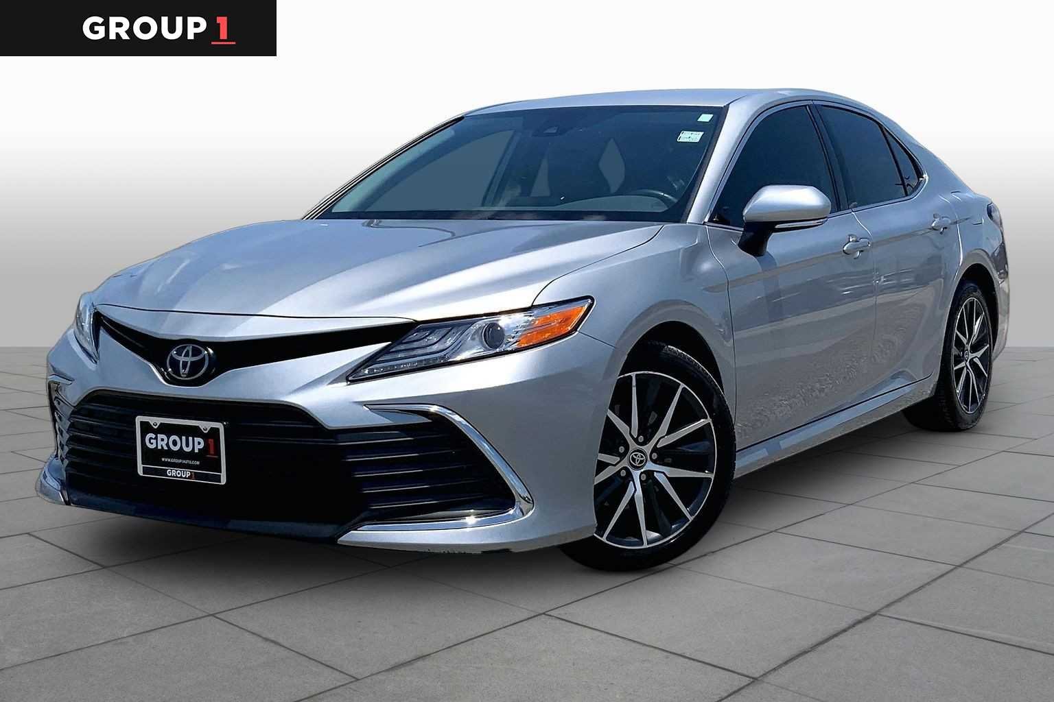 2022 Toyota Camry XLE's photo