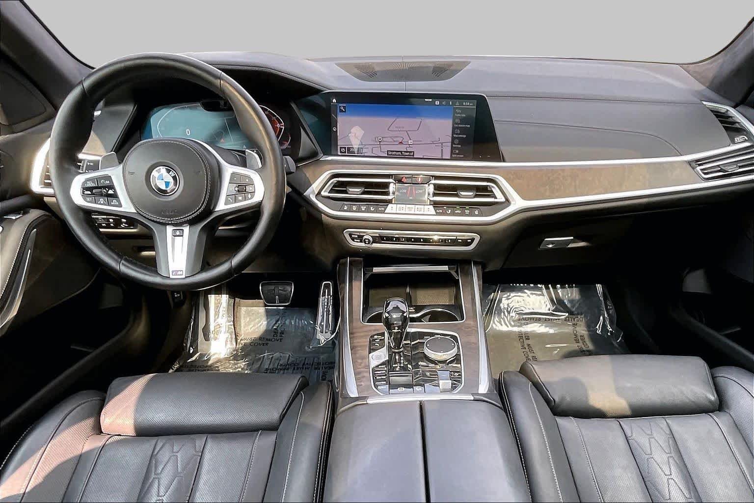 Used 2022 Mineral White Metallic BMW xDrive40i image 15