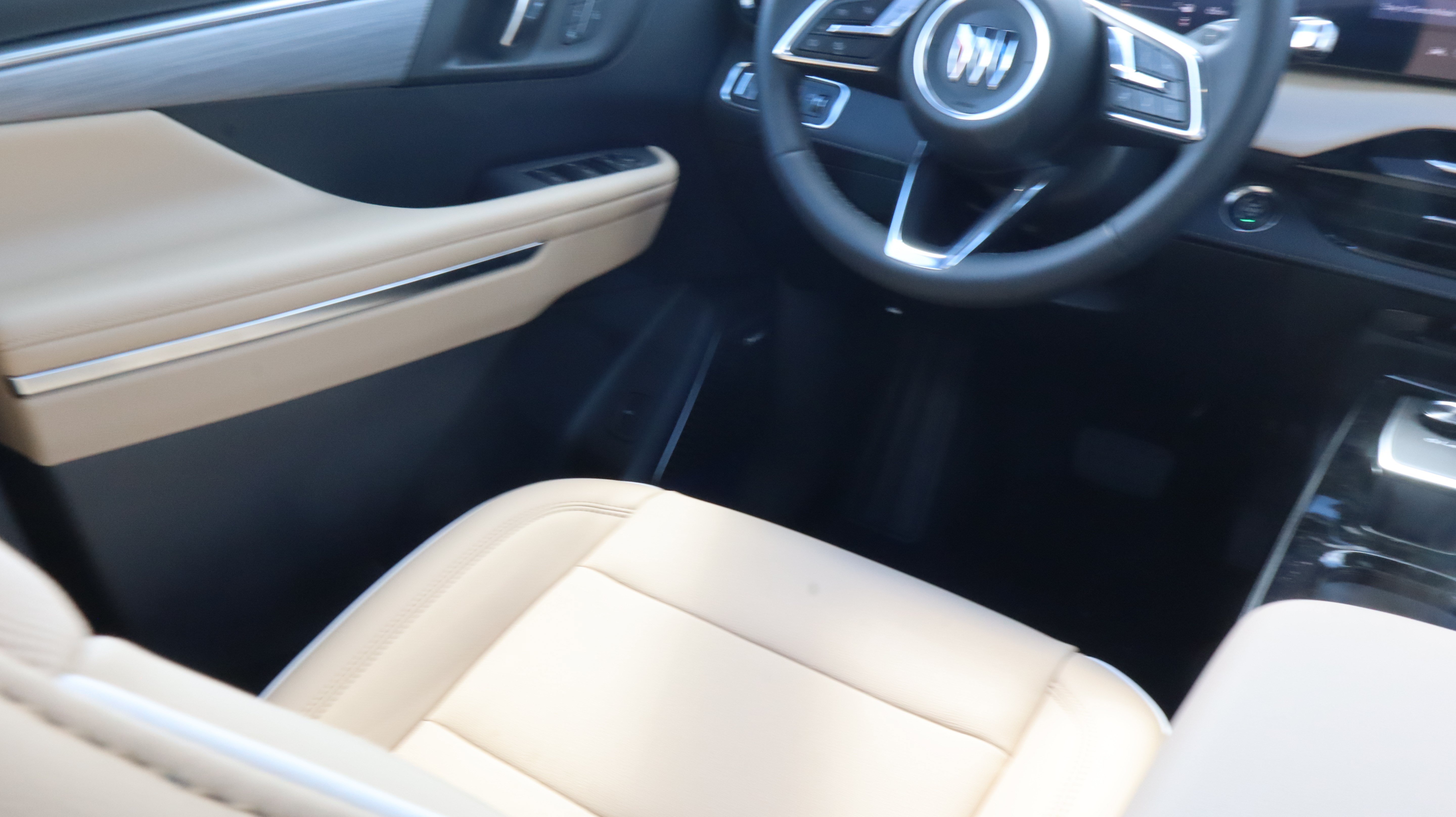 2026 Buick Enclave Preferred - Photo 13
