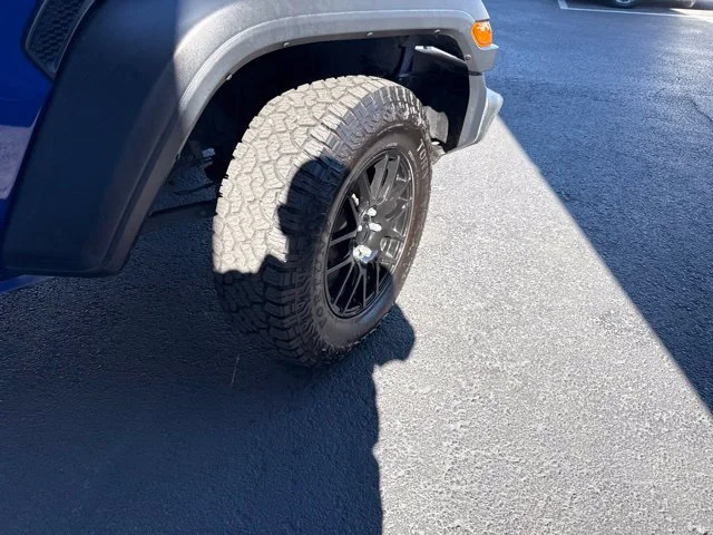 Used 2018 Blue Jeep Unlimited Sport image 12