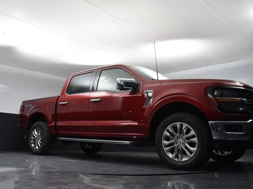 New 2026 Ruby Red Metallic Ford XLT image 26