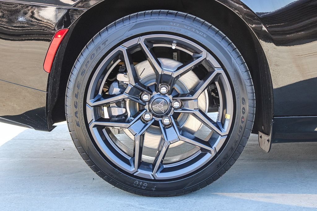 New 2026 Diamond Black Crystal Pearlcoat Dodge Scat Pack Plus image 10