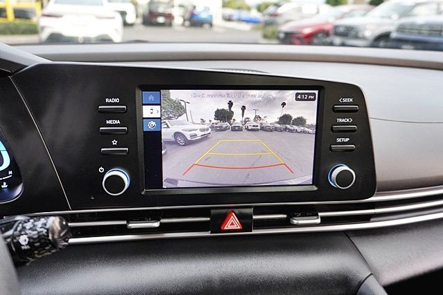 Used 2024 Black Hyundai SE image 23