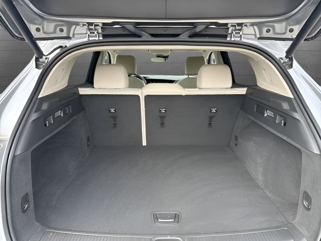 Used 2023 Gray Buick Preferred image 20