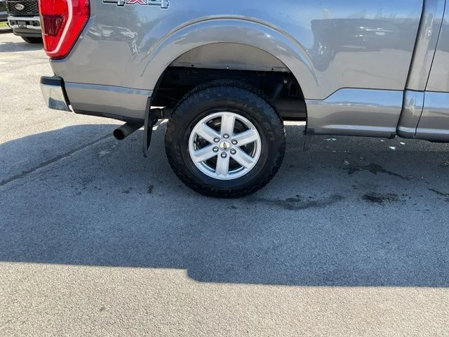 Used 2022 Gray Ford XLT image 26