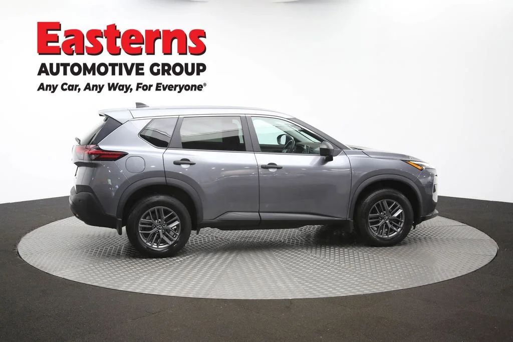Used 2023 Gray Nissan S image 44