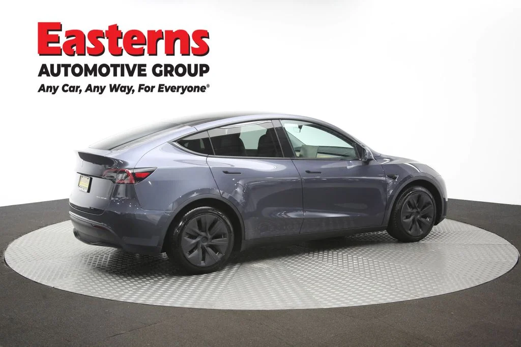 Used 2022 Gray Tesla Long Range image 37