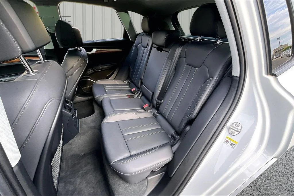 Used 2023 White Audi 45 S line Prestige image 22