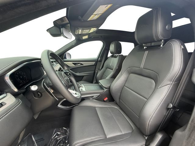 Certified Used 2024  Jaguar P250 R-Dynamic S image 10