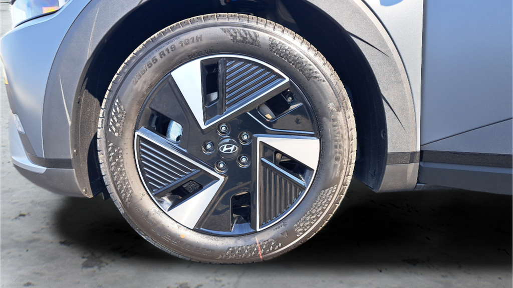 New 2026 Gray Hyundai SEL image 28