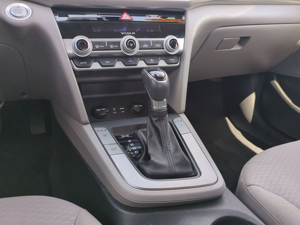 2020 Hyundai Elantra Value Edition - Photo 19