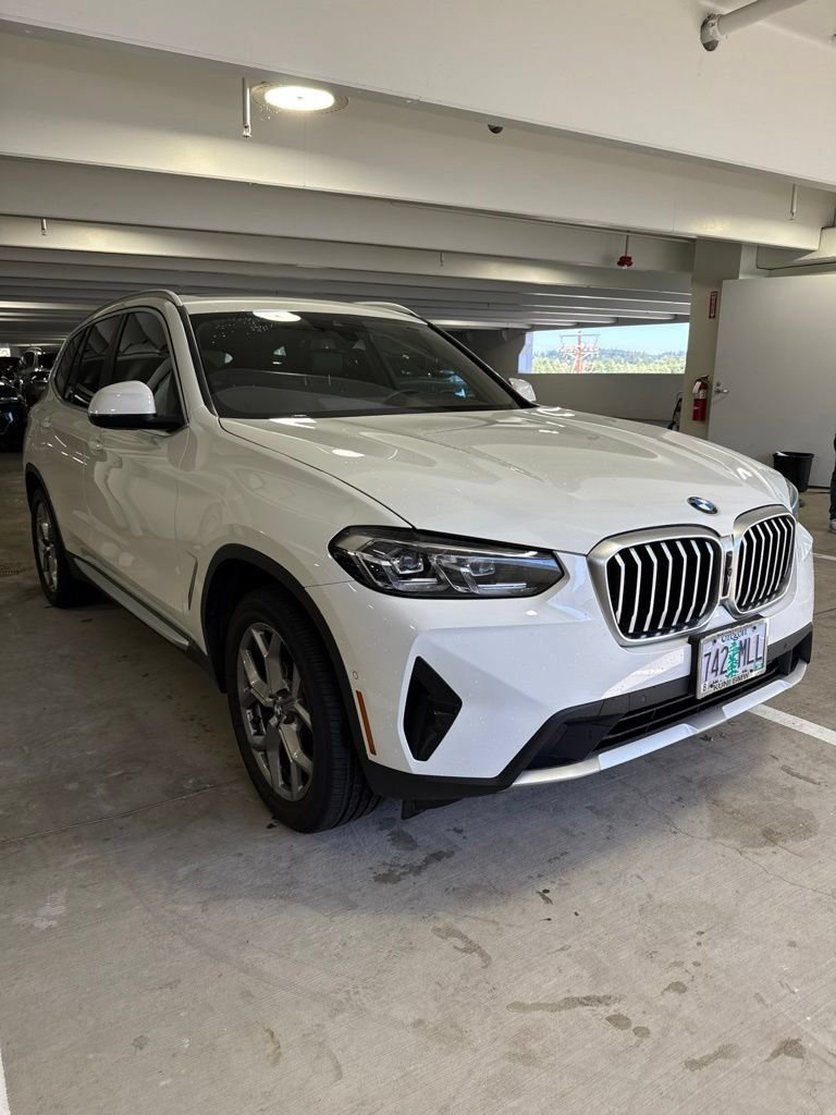 Certified Used 2023 Alpine White BMW xDrive30i image 3