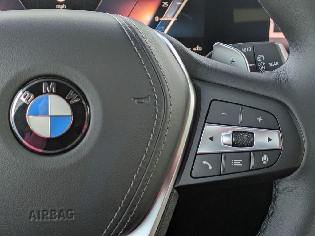 New 2026 Alpine White BMW sDrive40i image 17