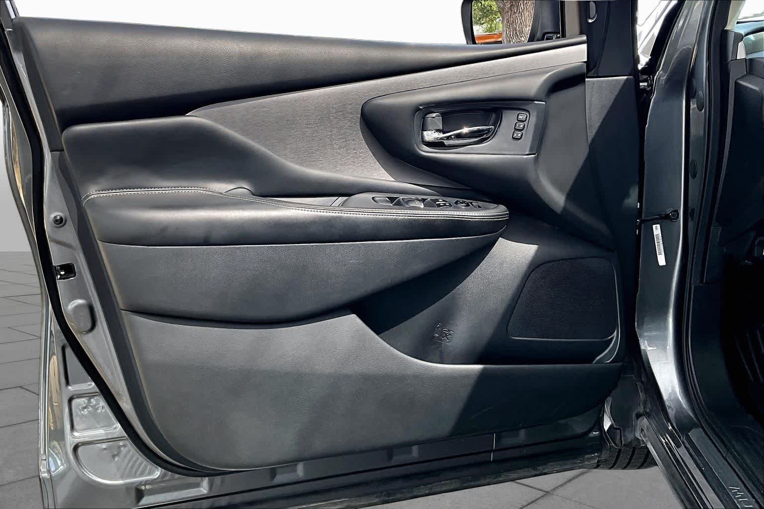 Certified Used 2020 Gun Metallic Nissan SL image 22