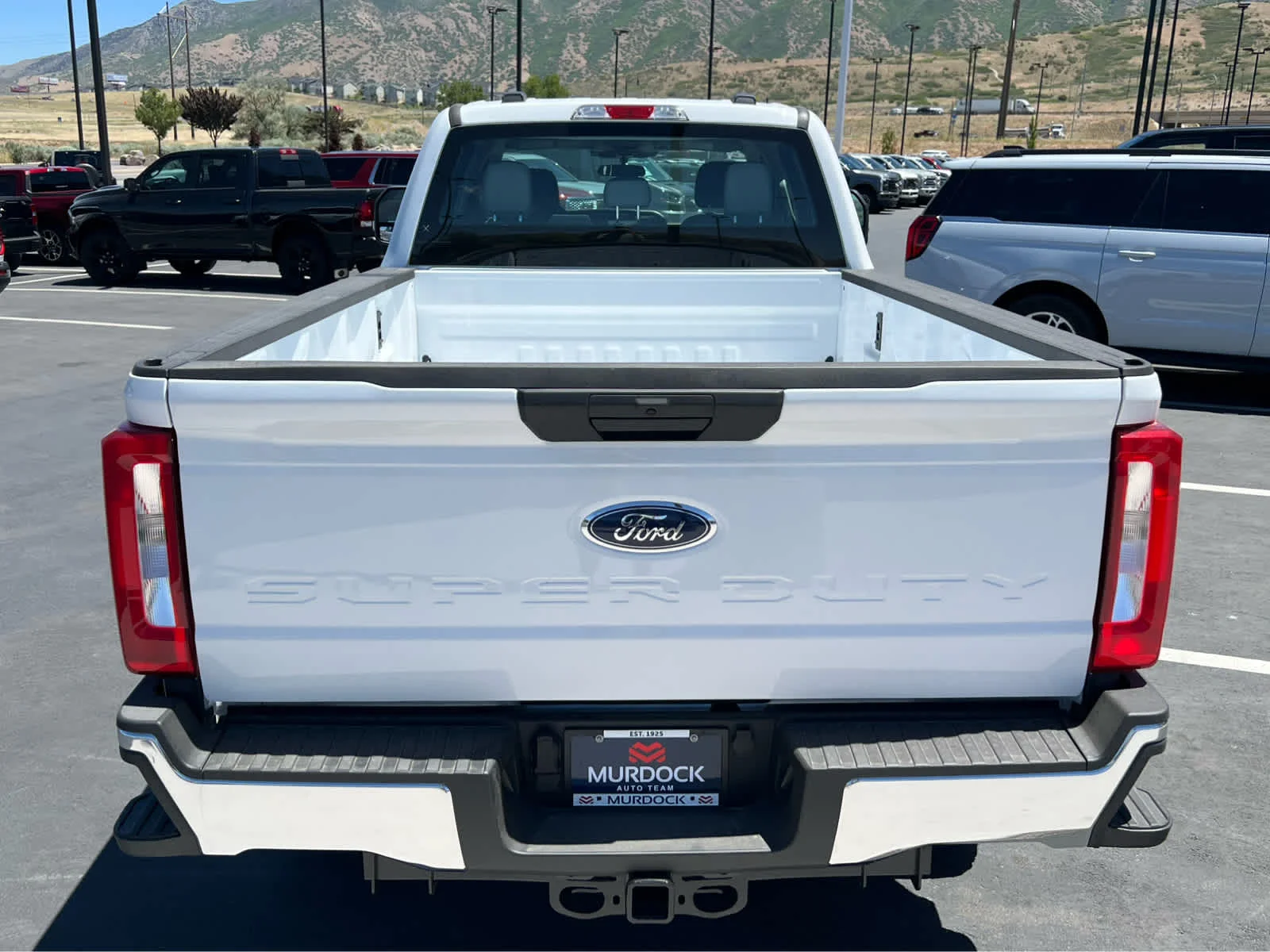 New 2026 Oxford White Ford XL image 9