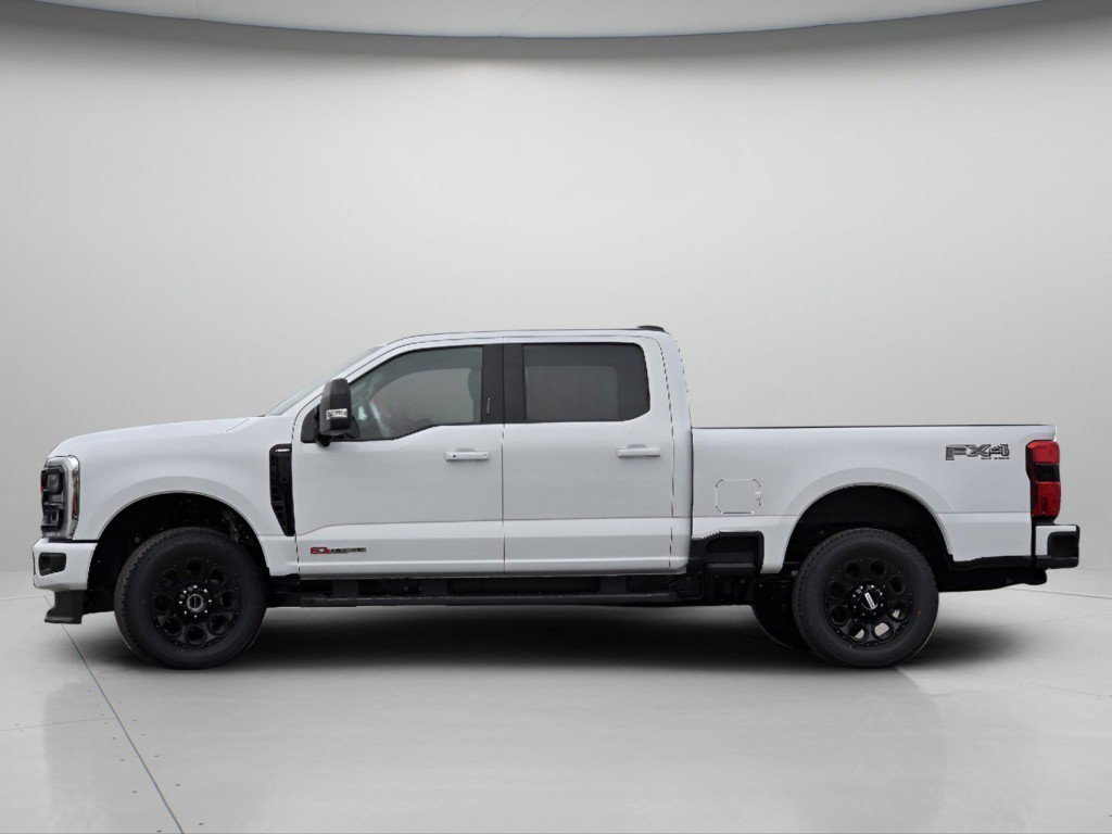 New 2026 Oxford White Ford LARIAT image 22