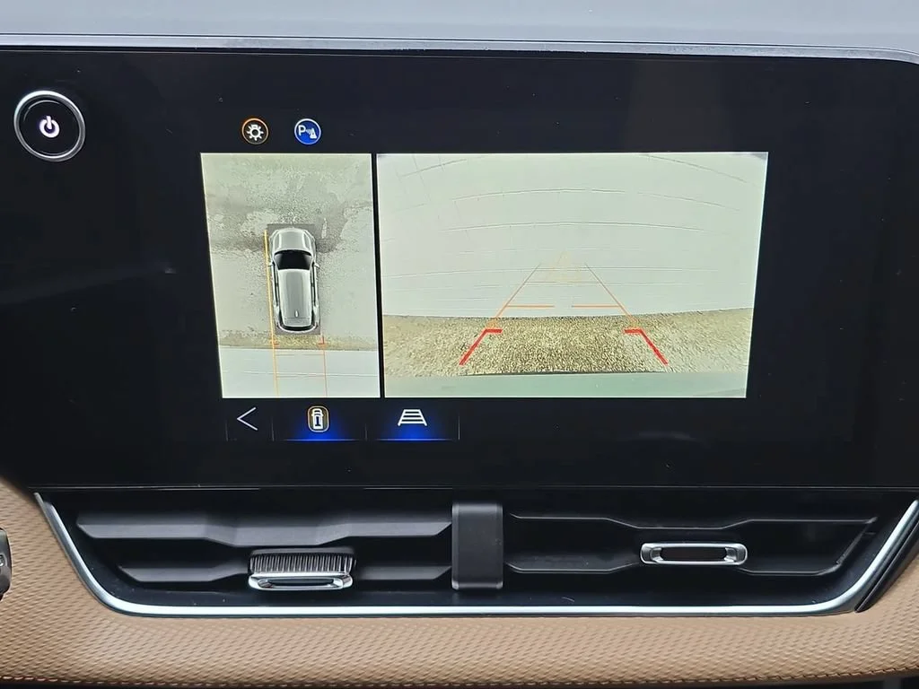 2025 Chevrolet Equinox ACTIV - Photo 15