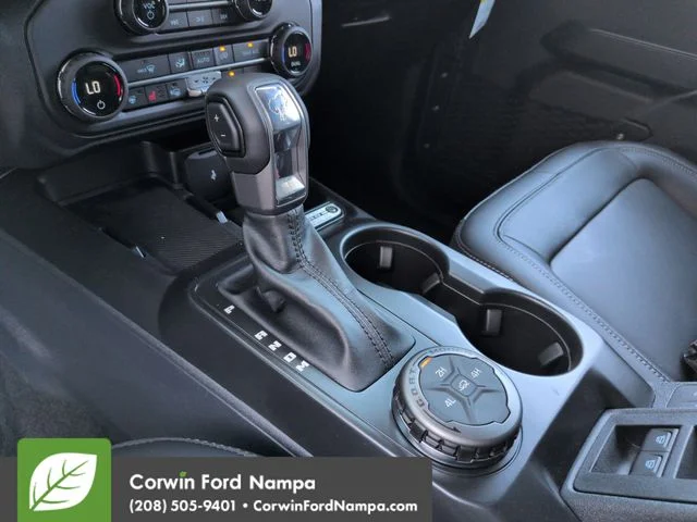 New 2026 Avalanche Ford Outer Banks image 18