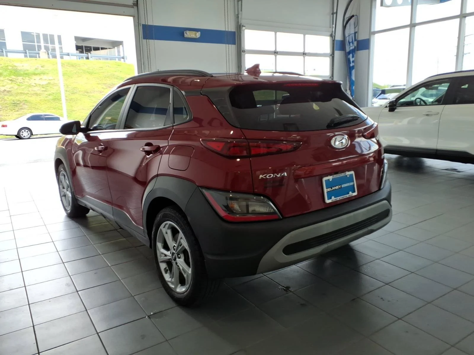 Used 2022 Pulse Red Hyundai SEL image 7