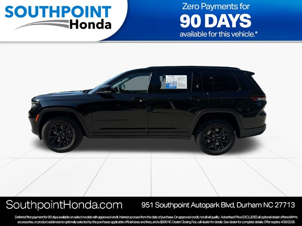 Used 2025 Diamond Black Jeep Altitude X image 4
