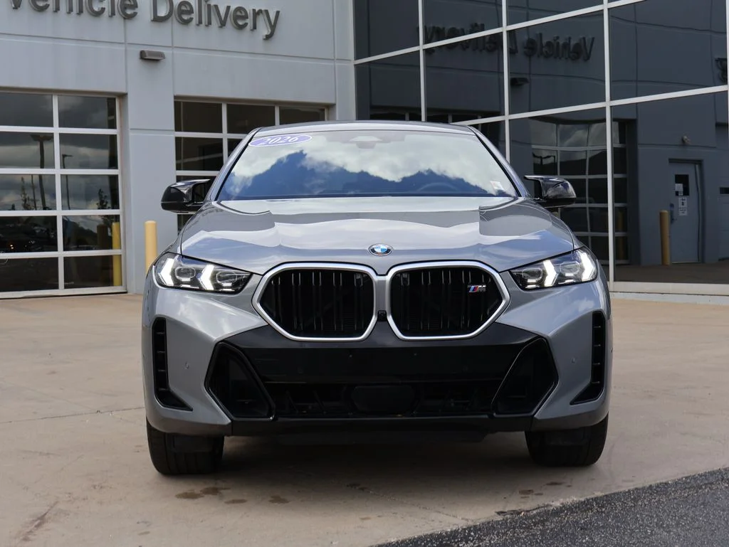 Used 2026 Gray BMW M60i image 2
