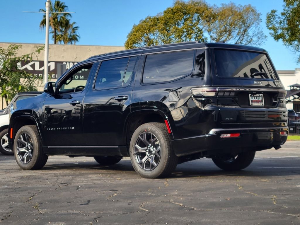 2026 Jeep Grand Wagoneer photo 2