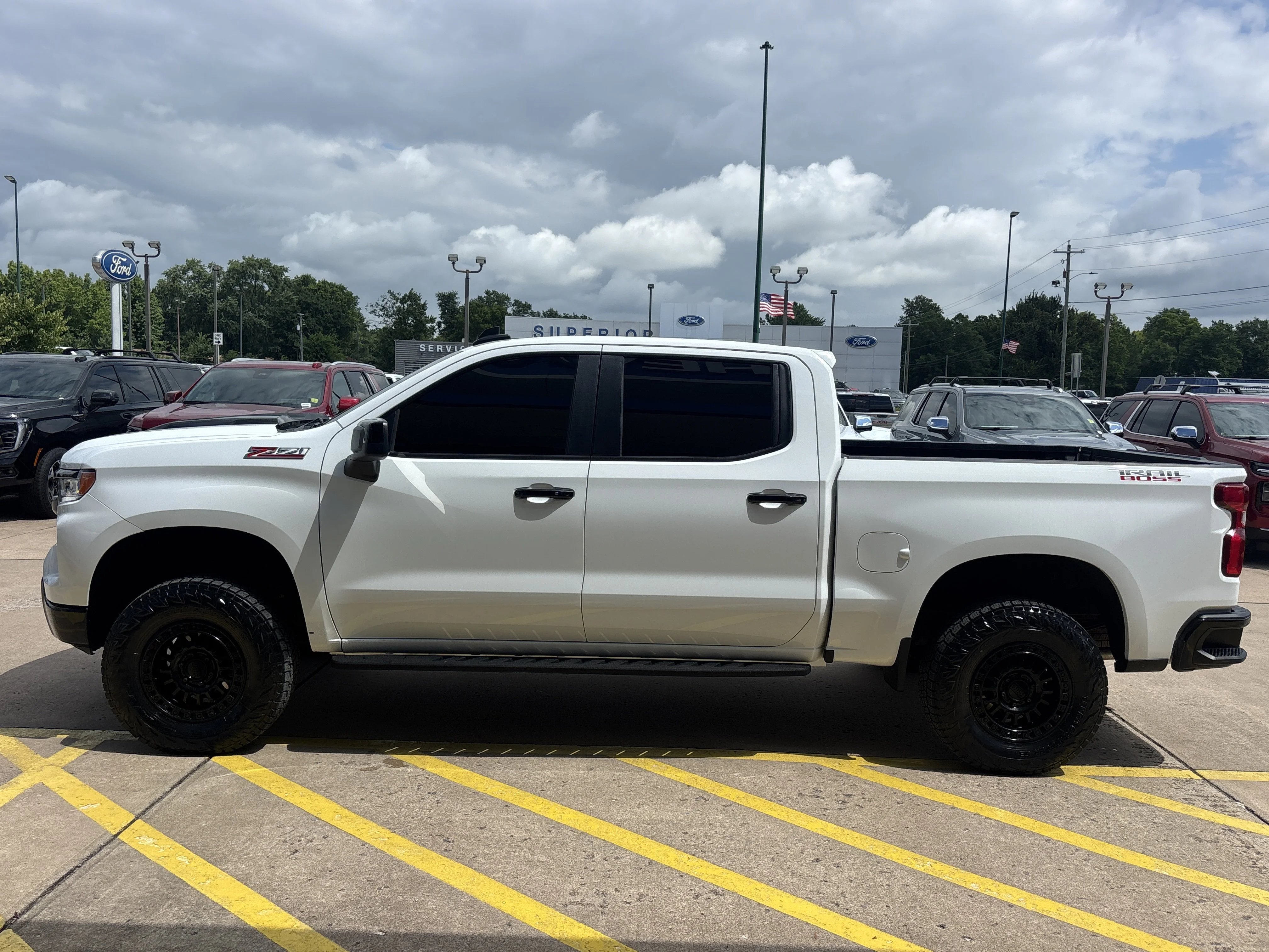 Used 2025 Summit White Chevrolet LT Trail Boss image 8