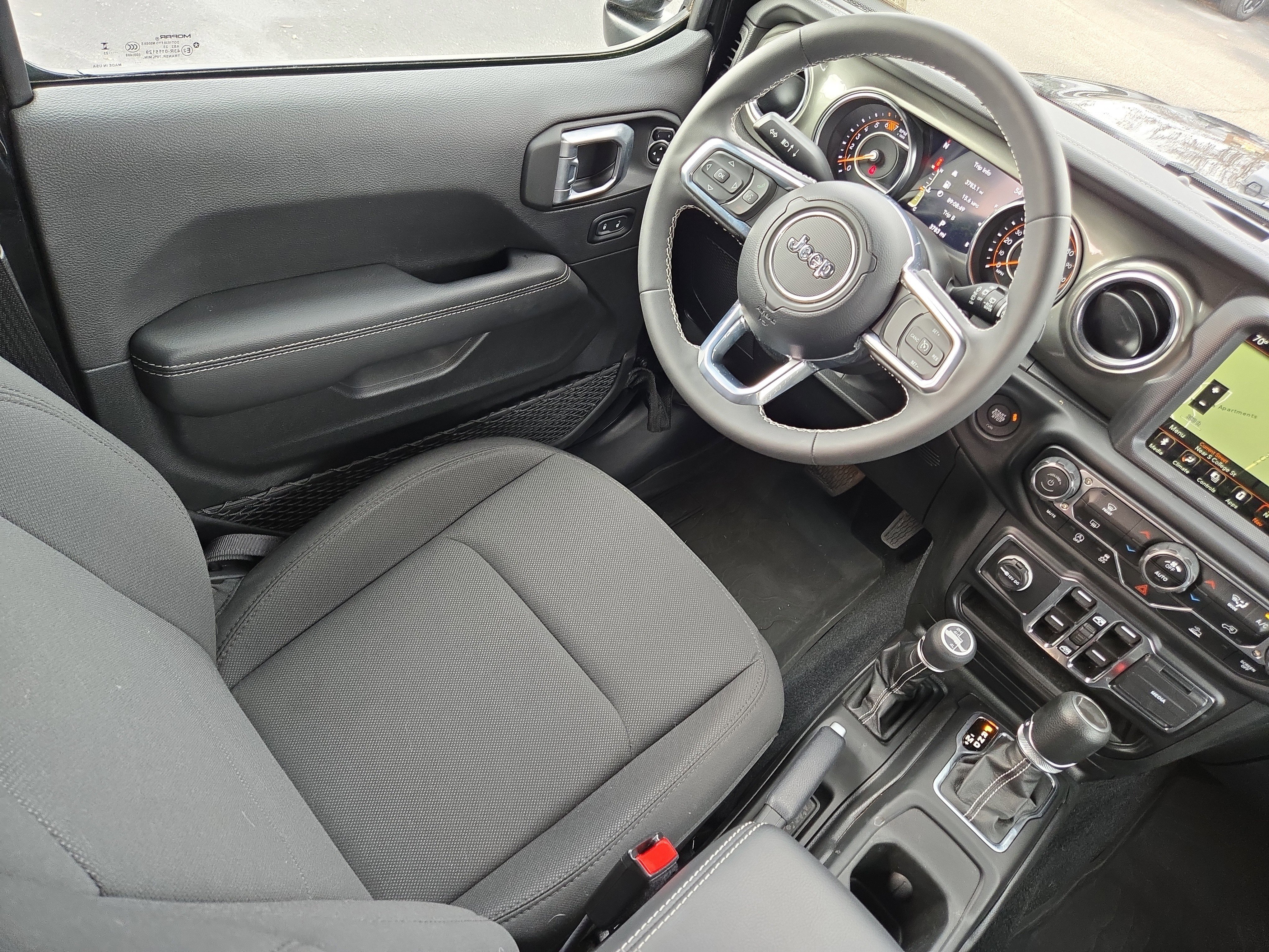 2023 Jeep Wrangler 4-Door Sahara - Photo 17