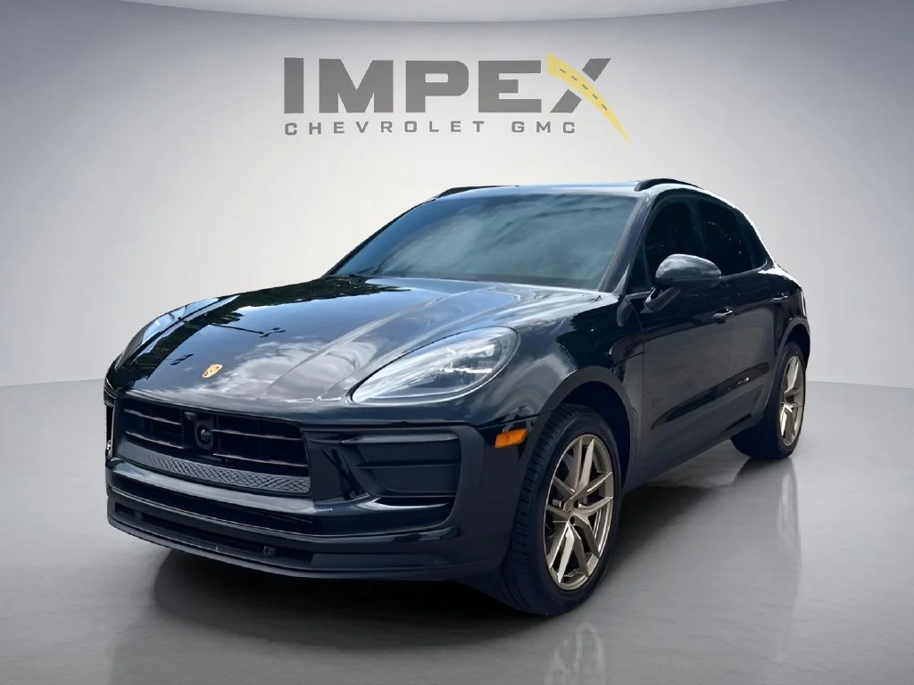 Used 2023  Porsche  image 1