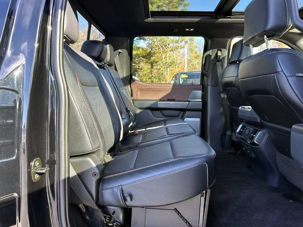 Used 2023 Black Metallic Ford Lariat image 18