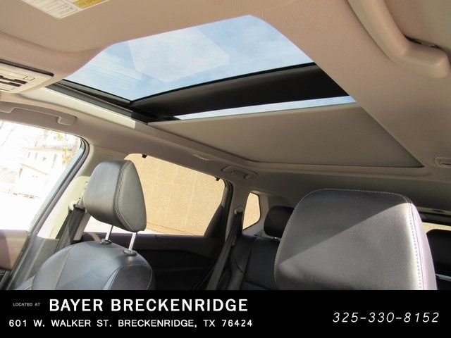 Used 2021 Gray Nissan Platinum image 39
