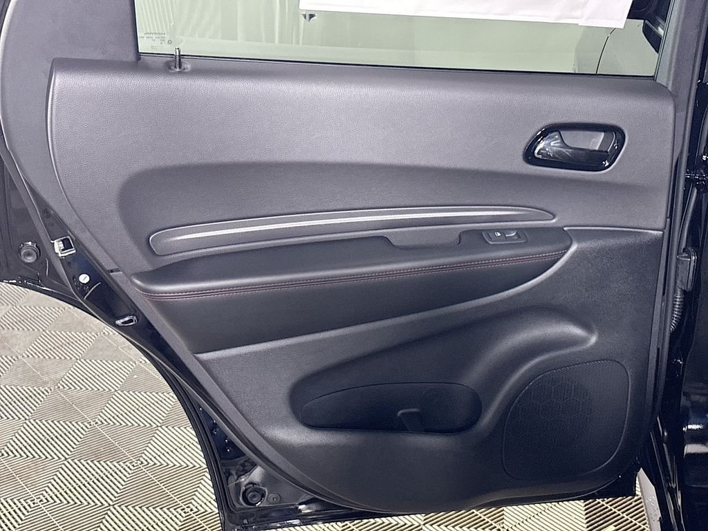 New 2026 Diamond Black Clear-Coat Exterior Paint Dodge GT image 19