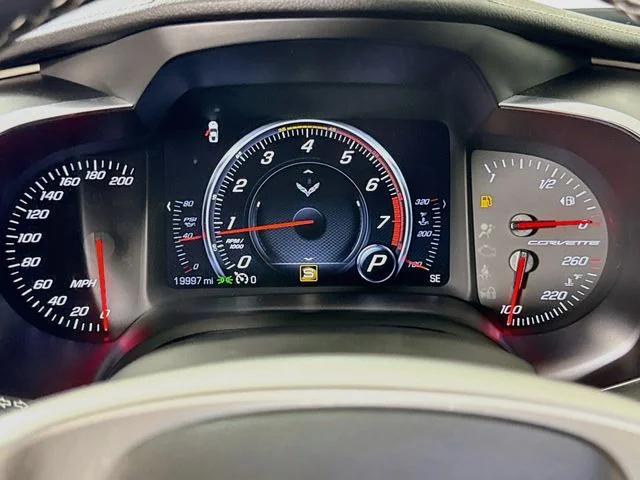 Used 2015 Black Chevrolet Stingray Z51 image 13