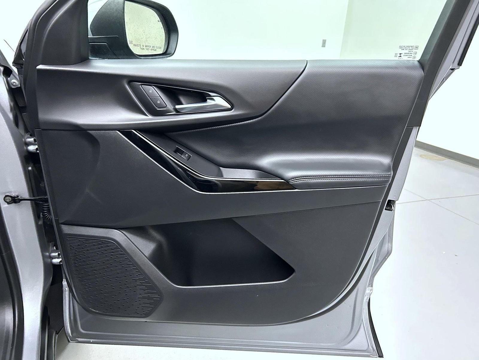 Used 2025 Gray Chevrolet LT image 16
