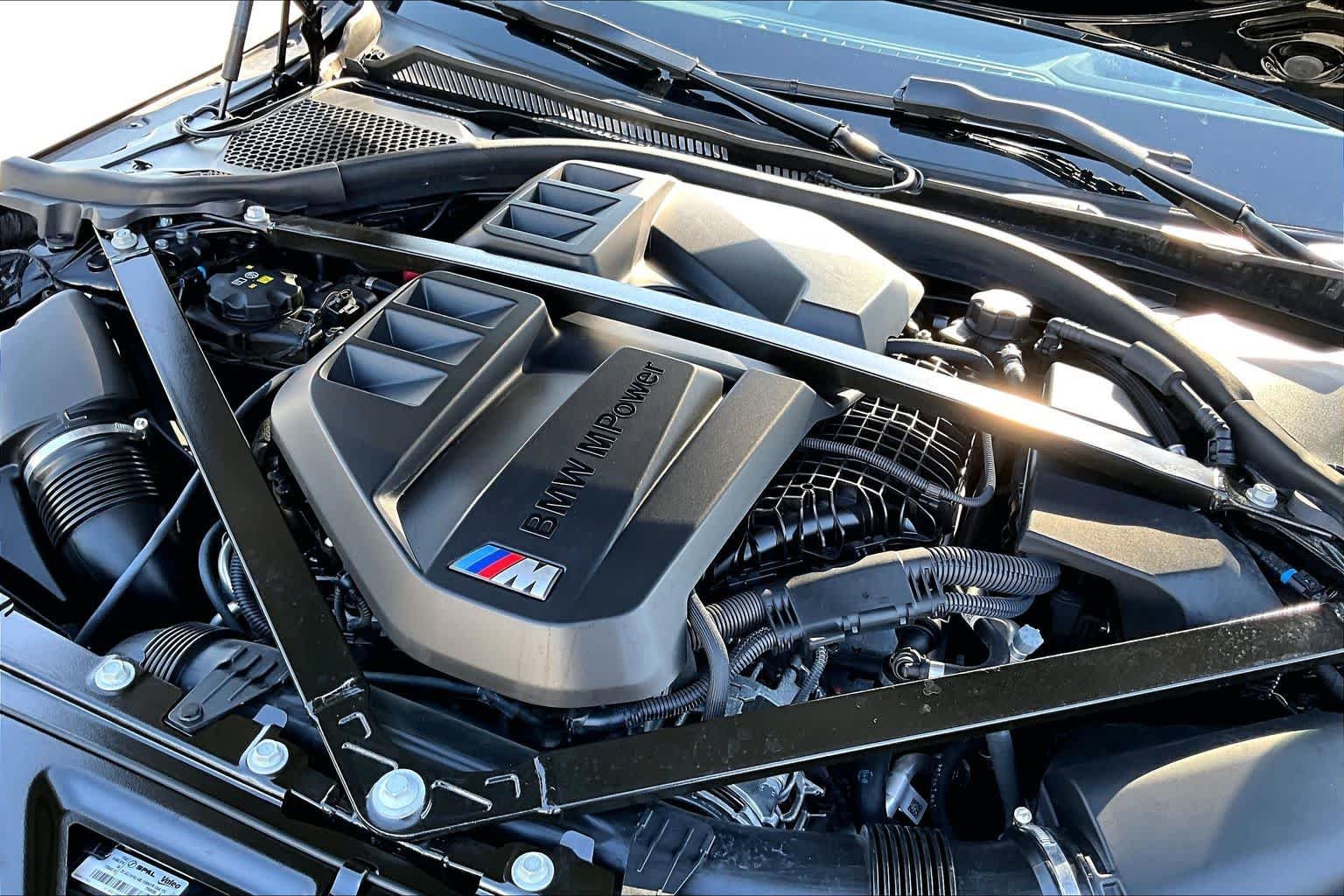 Used 2024 Black Sapphire Metallic BMW  image 31