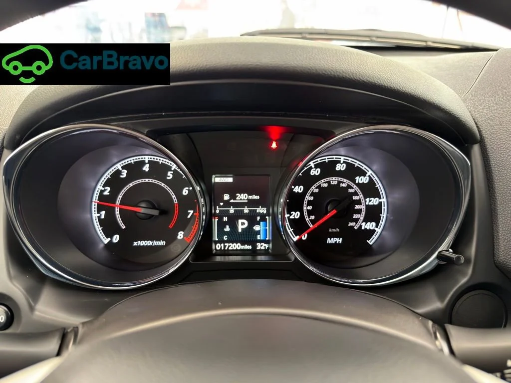 2025 Mitsubishi Outlander Sport ES - Photo 10