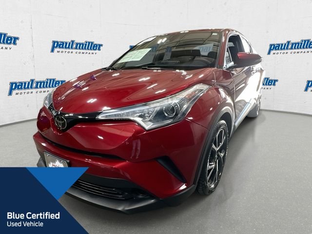 Certified Used 2018 Pearl Toyota XLE image 1