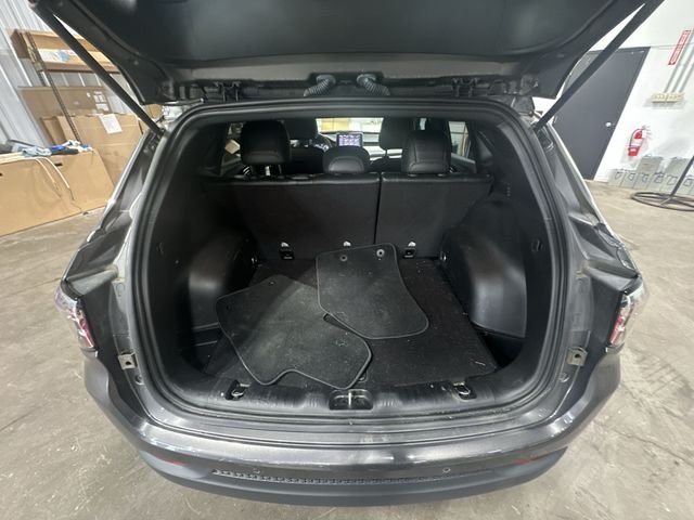 Used 2023 Gray Jeep Limited image 26