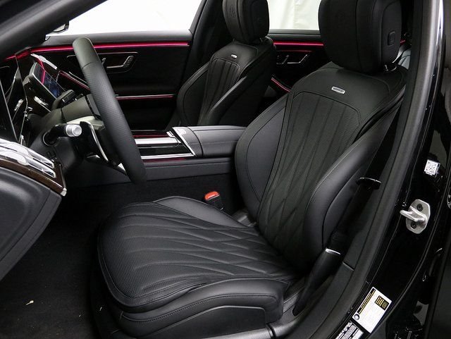 2025 Mercedes-Benz S-Class S 63 - Photo 12