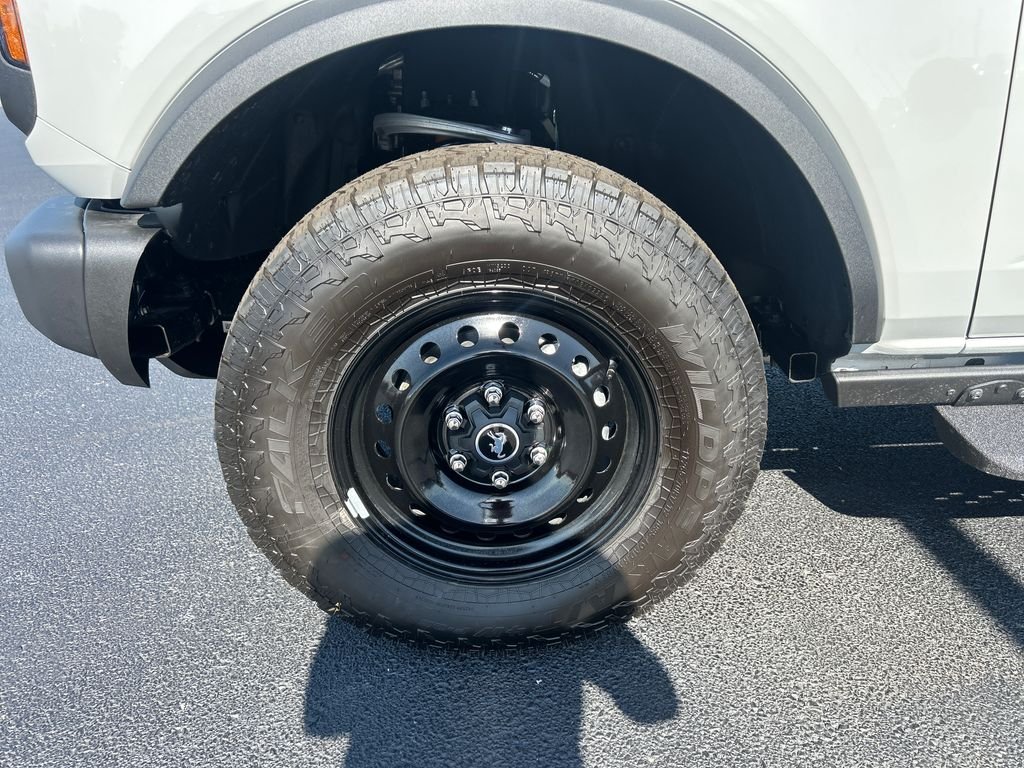 New 2026 Avalanche Gray Ford Big Bend® image 9