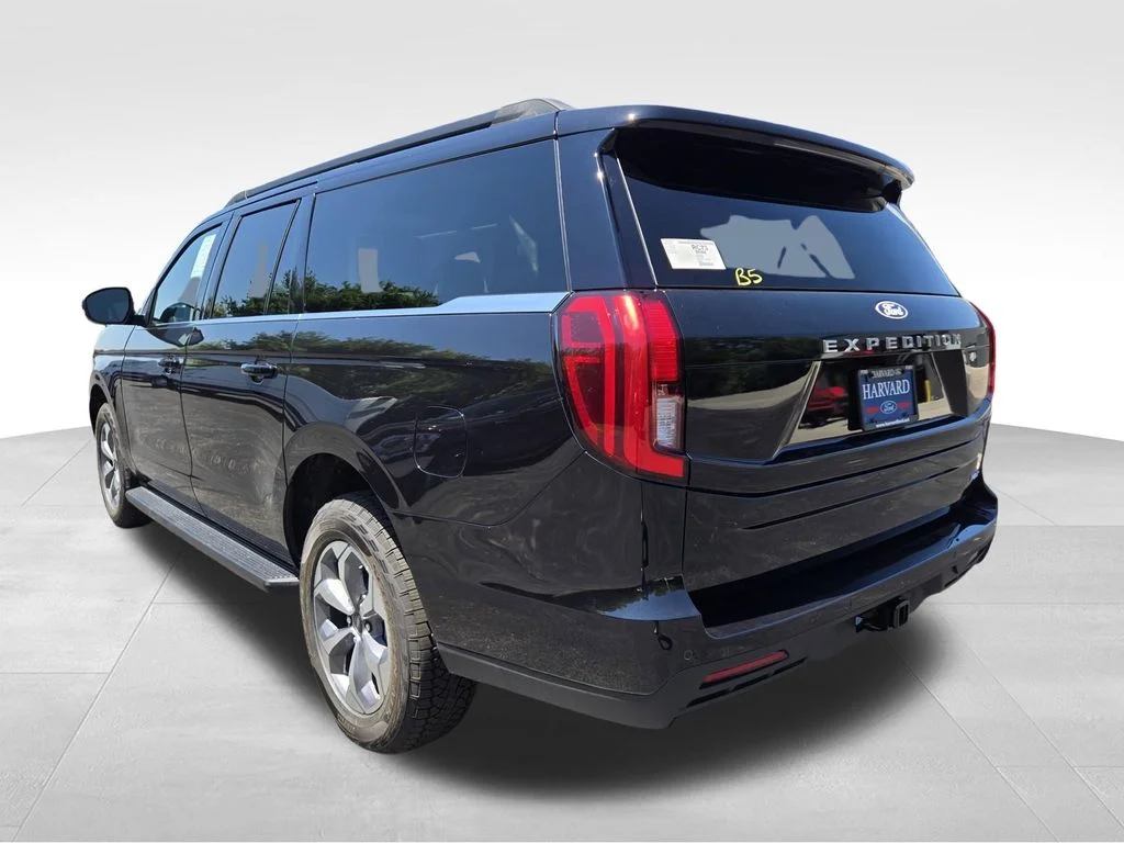 New 2027 Agate Black Metallic Ford MAX Active image 4