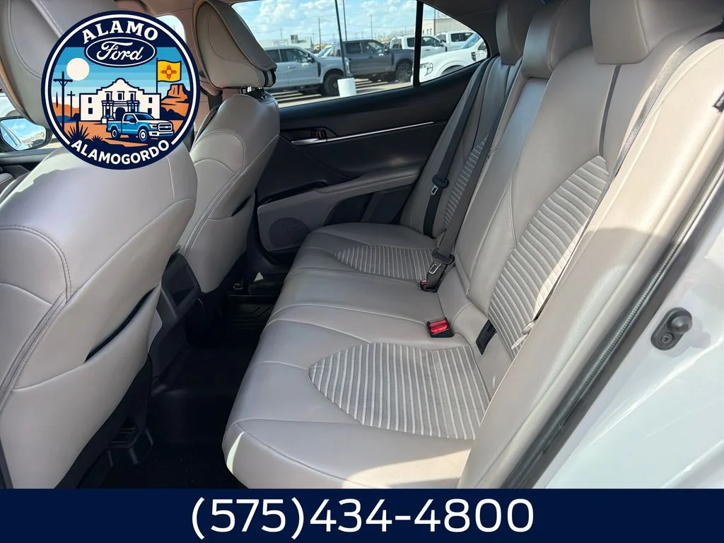 Used 2024 Ice Toyota SE image 23