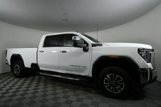 2024 GMC Sierra 3500HD SLT - Photo 9