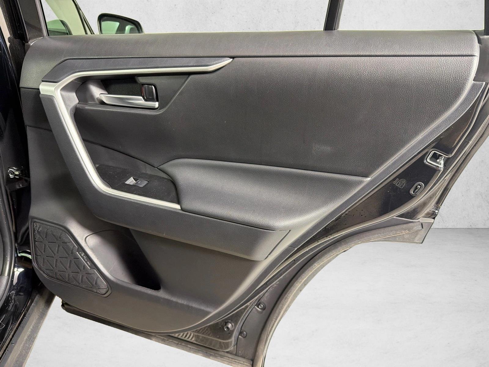 Used 2025 Midnight Black Metallic Toyota XLE image 16