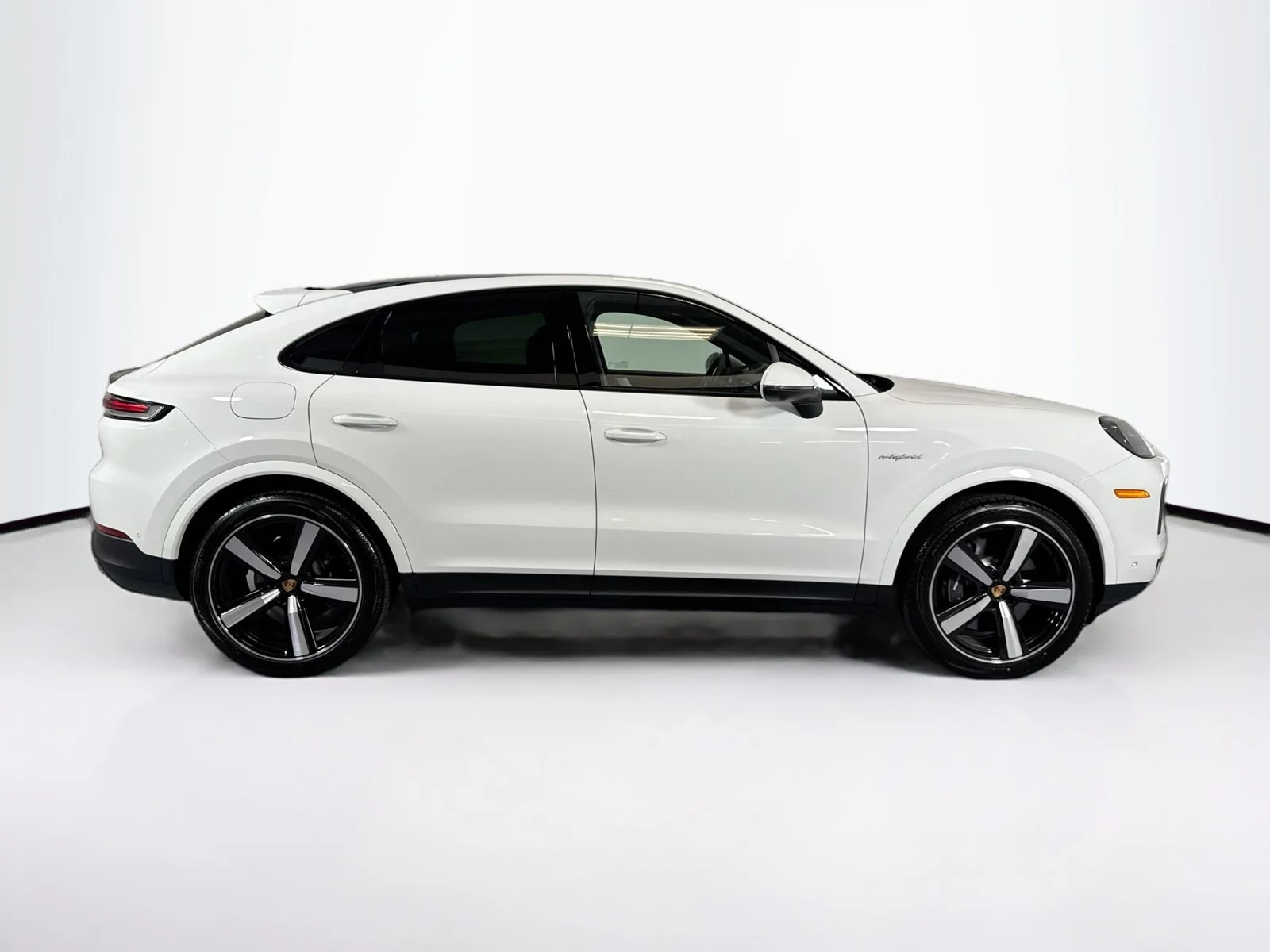 New 2025 White Porsche E-Hybrid image 8