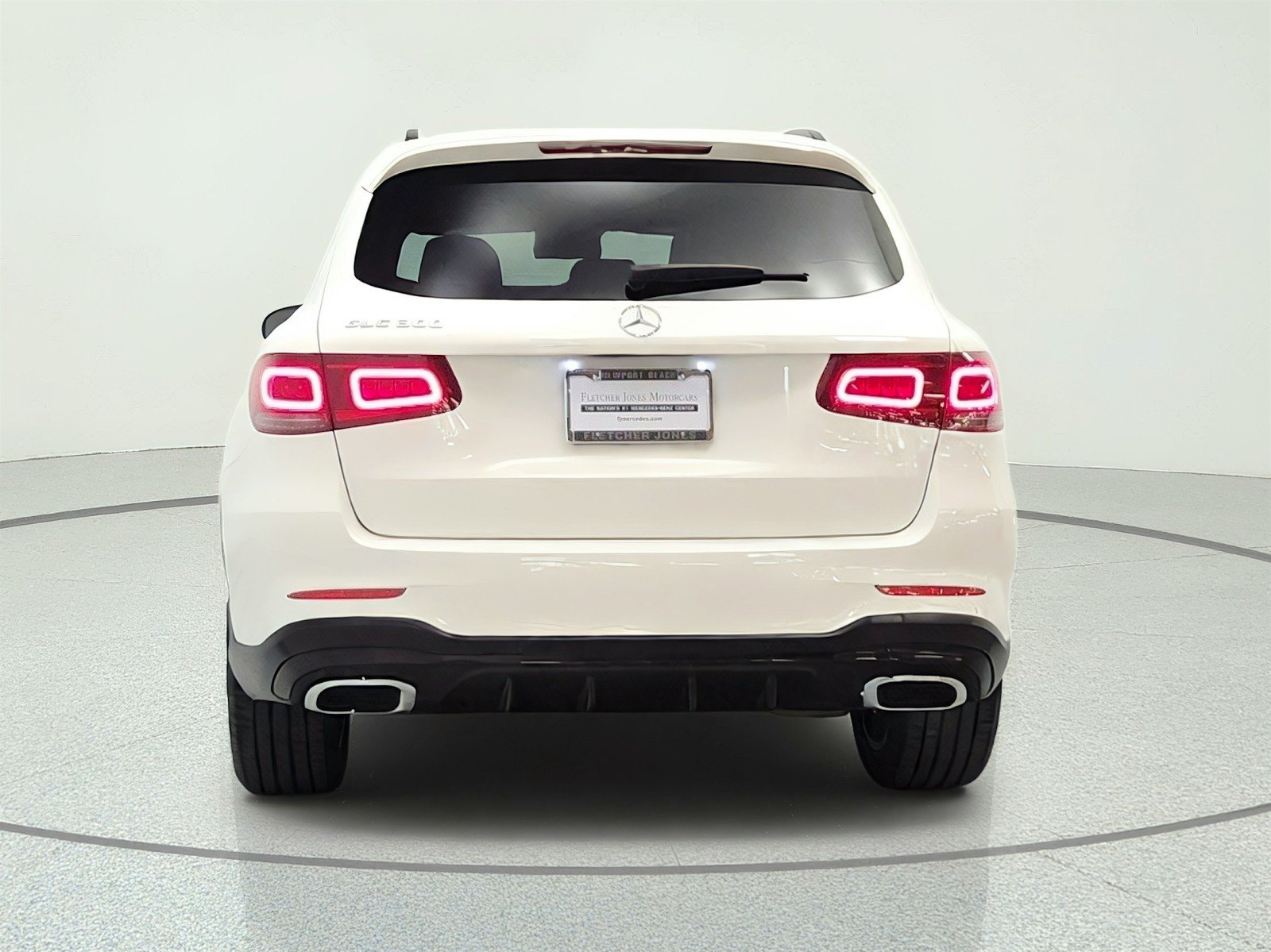 Used 2022 Polar White Mercedes-Benz GLC 300 SUV image 6