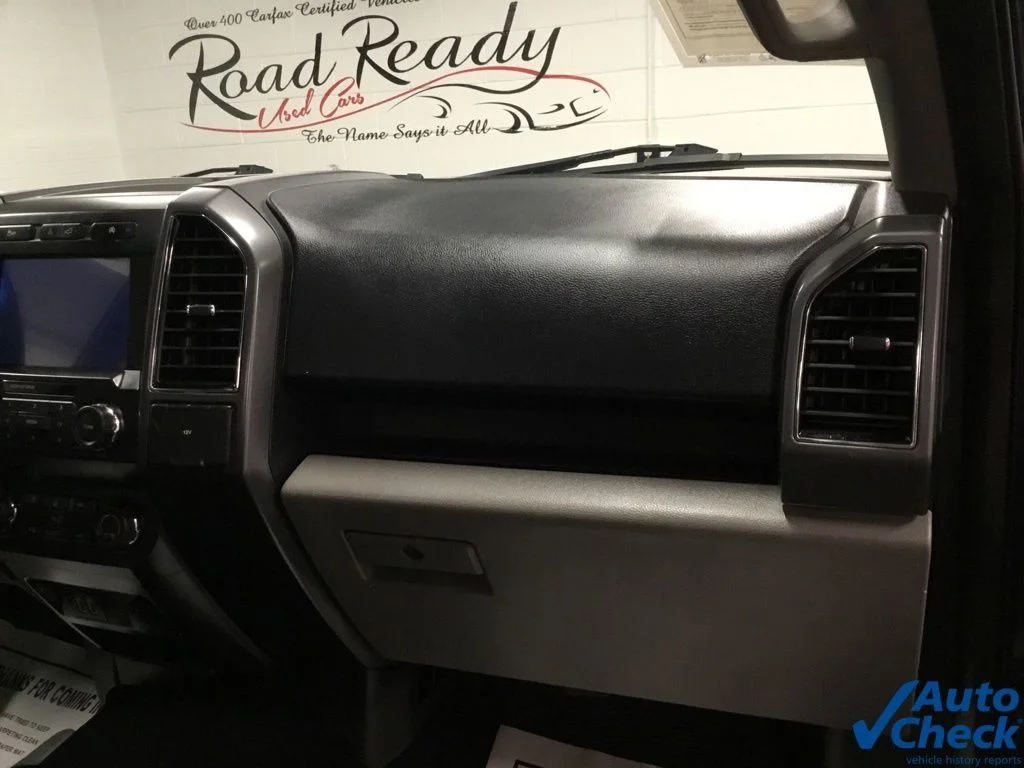 Used 2019 Blue Ford XLT image 31