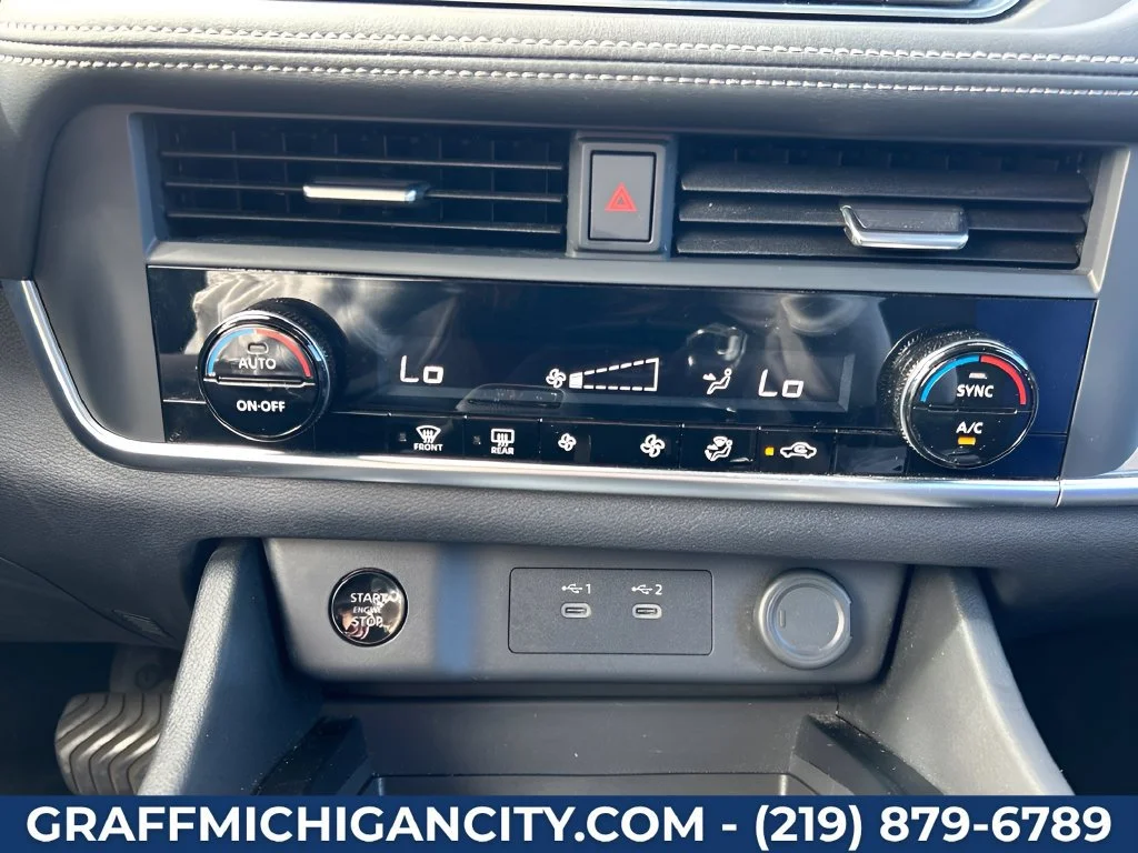 Used 2024 Red Nissan SV Intelligent AWD image 26