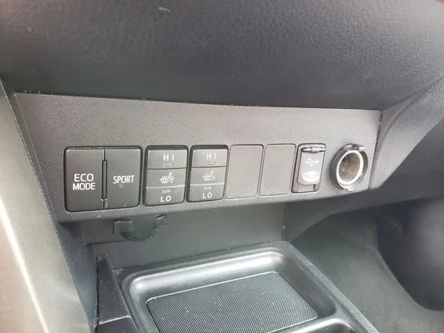 Used 2013 Black Toyota Limited image 22
